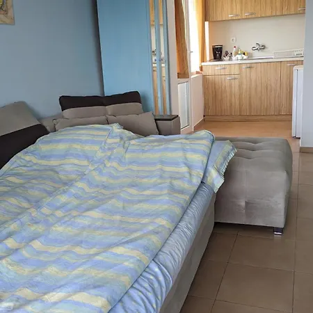 Chalakov 4* סינמורץ