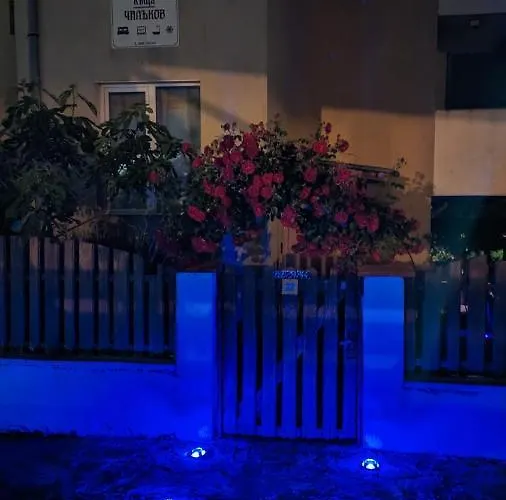 Πανσιόν Chalakov 4*