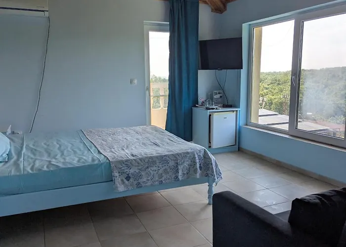 Chalakov 4* Sinemoretz