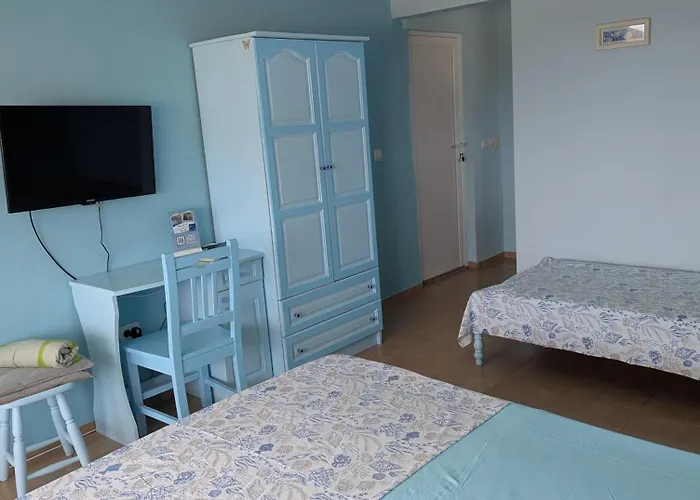 Chalakov Πανσιόν Sinemoretz