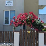 בית הארחה Chalakov 4*