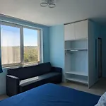 Chalakov בית הארחה 4*
