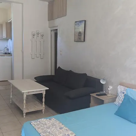 Chalakov بيت ضيافة سينيموريتس